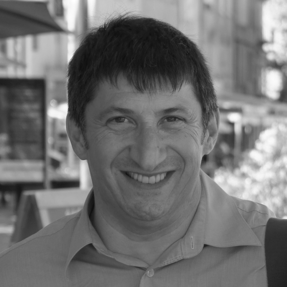 Portrait de Dominique Vichy, directeur de Dr. Schutz France